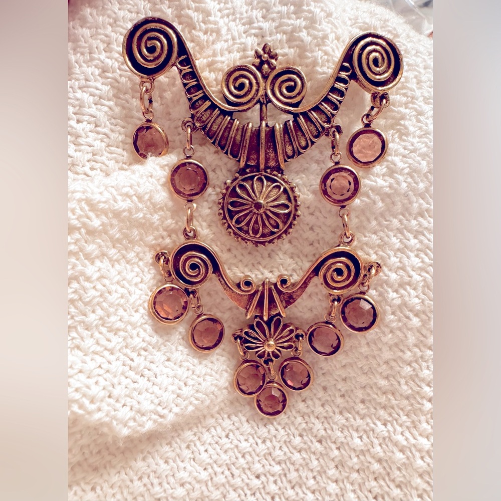 Woman pin broche elegant topaz quartz and gold plated